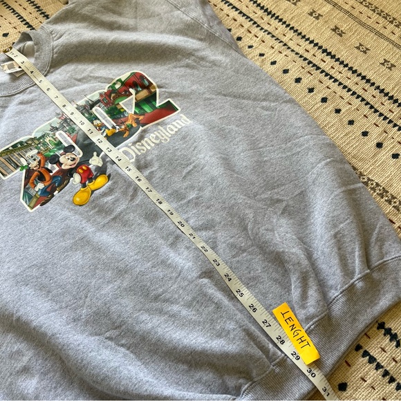 Vintage Disneyland Sweatshirt Adult XL Gray 2002 Mickey, Pluto, Donald, Goofy - Picture 7 of 9
